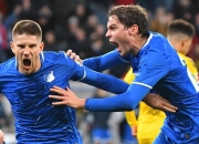 包含集合全明星阵容，霍芬海姆冲击榜首位置的词条