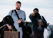 快船狂砍爆发新星分，复出首战轰40分迎来新赛季高光！的简单介绍