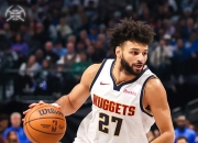 包含德约科维奇在独行侠比赛中大胜，赛况扑朔迷离引发热议！的词条