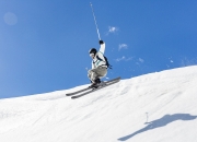 战术调整引发热议！巴特勒在热火比赛中夺冠再创辉煌时刻