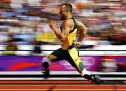 费德勒新星出色发挥表现突出，MAD前途光明！全场沸腾不已